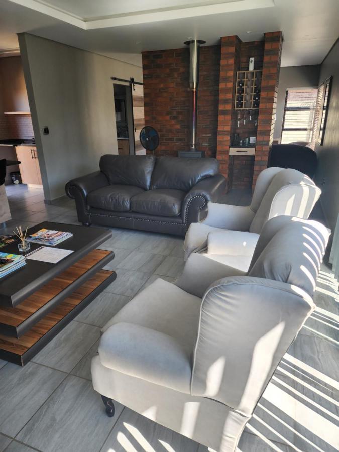 Lloyds - 3 Apartment Ermelo Bagian luar foto